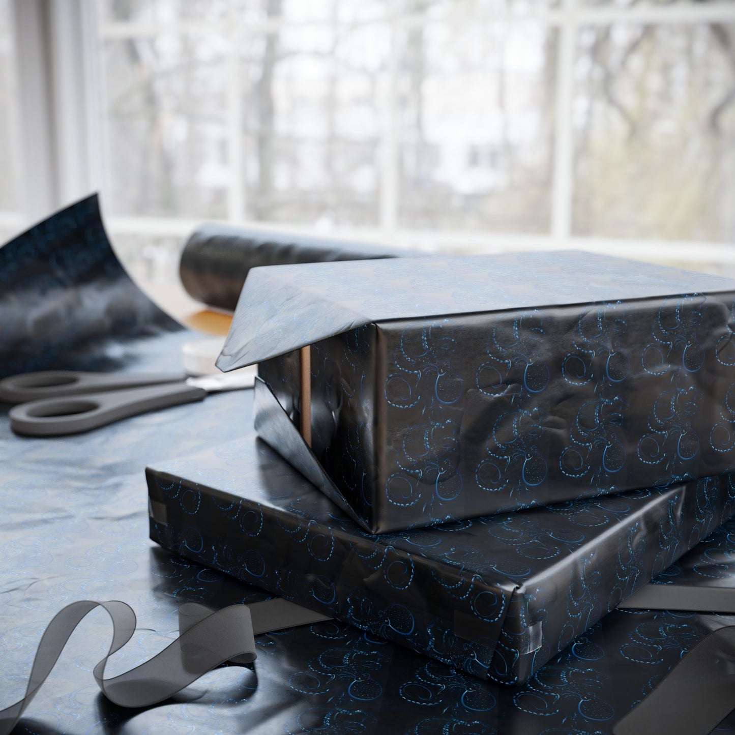 Devilfish, Gift Wrapping Roll
